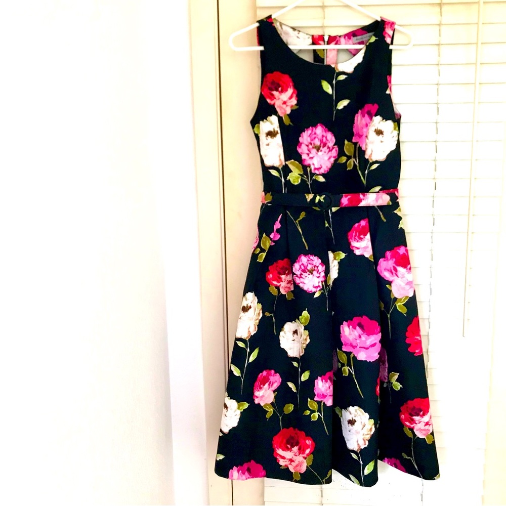 Danny & Nicole Black Jacquard Floral Dress Fit & Flare Belted Zipper Sz 10 Chic!